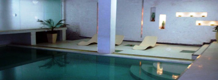 862/The White Klove - New Delhi 08.jpg